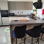 Apartment Infinity View