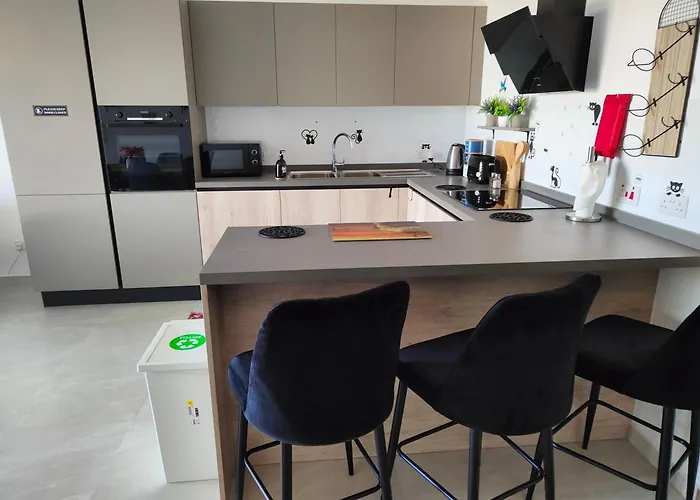 Apartment Infinity View